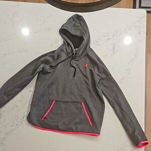 Under Amour Sweatshirt